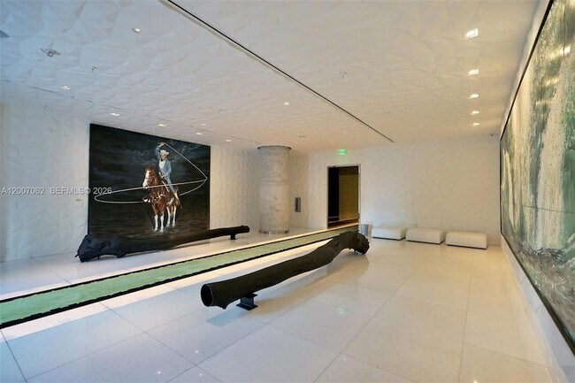 Building Photo - 1300 S Miami Ave