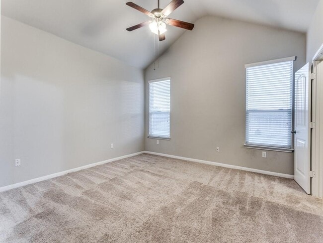 Building Photo - 1012 Palo Duro Loop