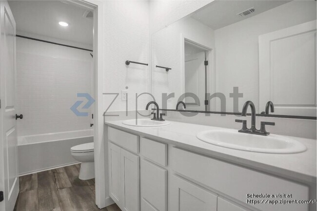 Building Photo - 4636 Sami Jo Dr