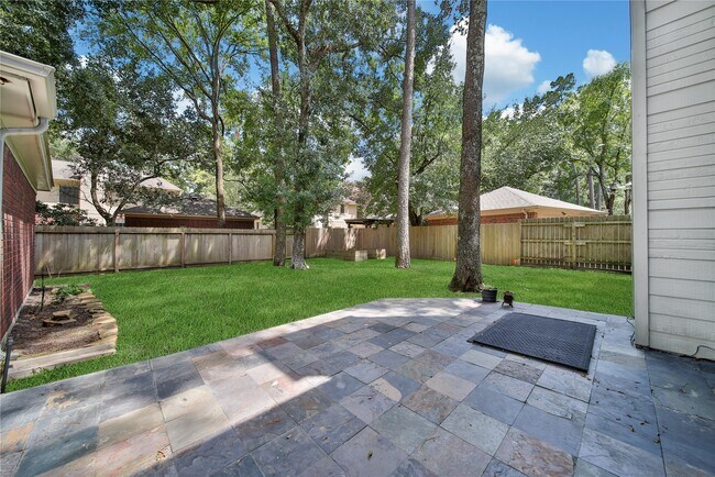 Building Photo - 11 Windledge Pl