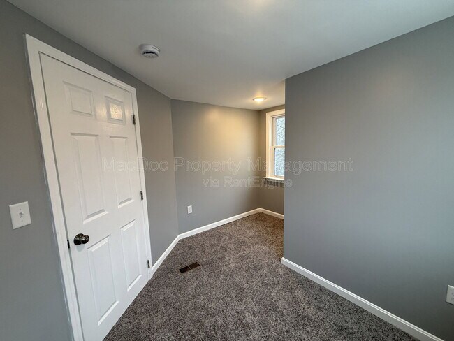 Building Photo - 11508 Catharpin Rd