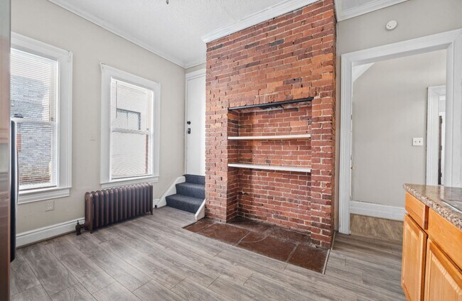 Building Photo - 259-261 N. Dithridge Street (Full Service)