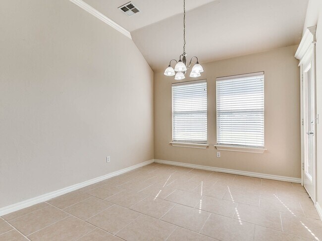 Building Photo - 2724 Busheywood Dr