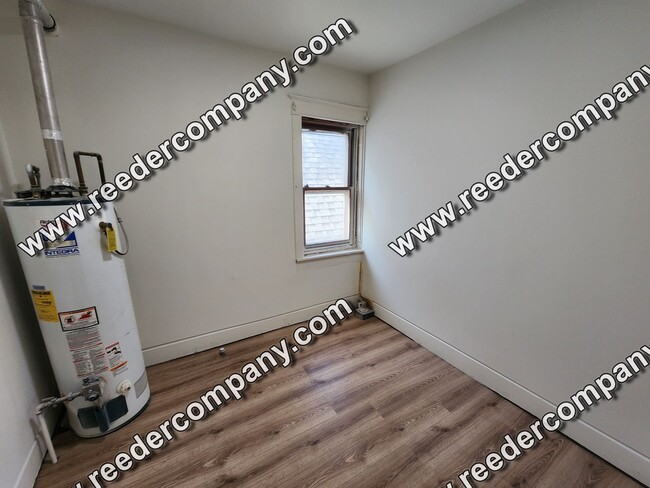 Building Photo - 5008 Baring Ave