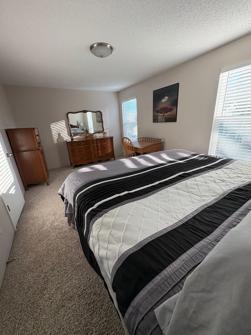 Building Photo - 8094 Miller Cir