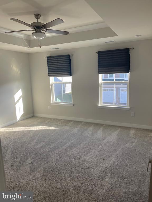 Building Photo - 205 Hibiscus Way