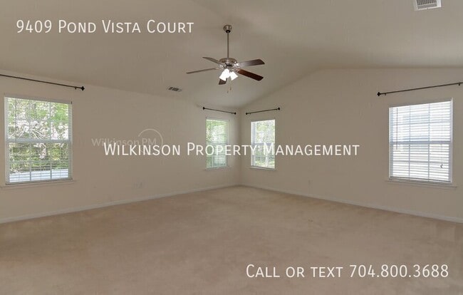 Building Photo - 9409 Pond Vista Court
