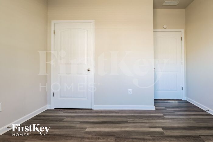 Building Photo - 930 Blind Brook Cir