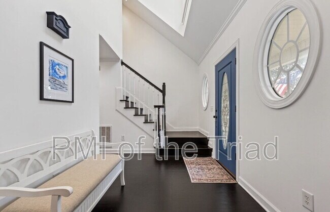 Building Photo - 2766 Briaroak Dr
