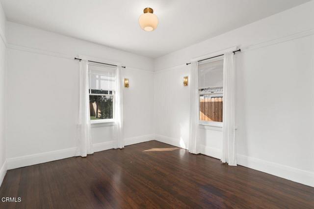 Building Photo - 114 W 3rd St