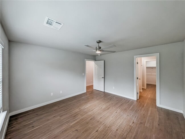 Building Photo - 311 NW 65th Ave