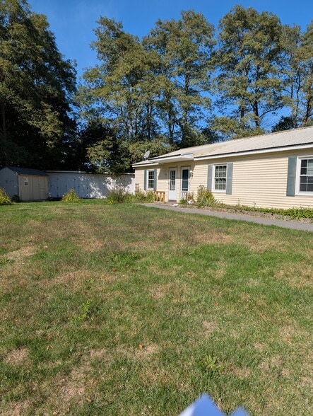 Primary Photo - 47 Hill St