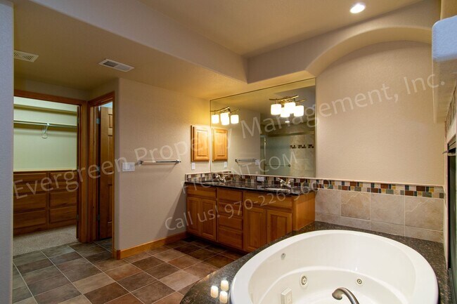 Building Photo - 3775 Sandy Shore Ln