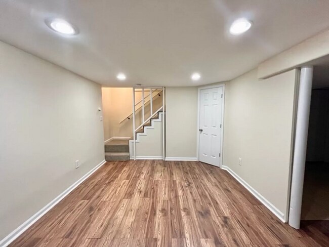 Building Photo - 5128 Mangum Rd