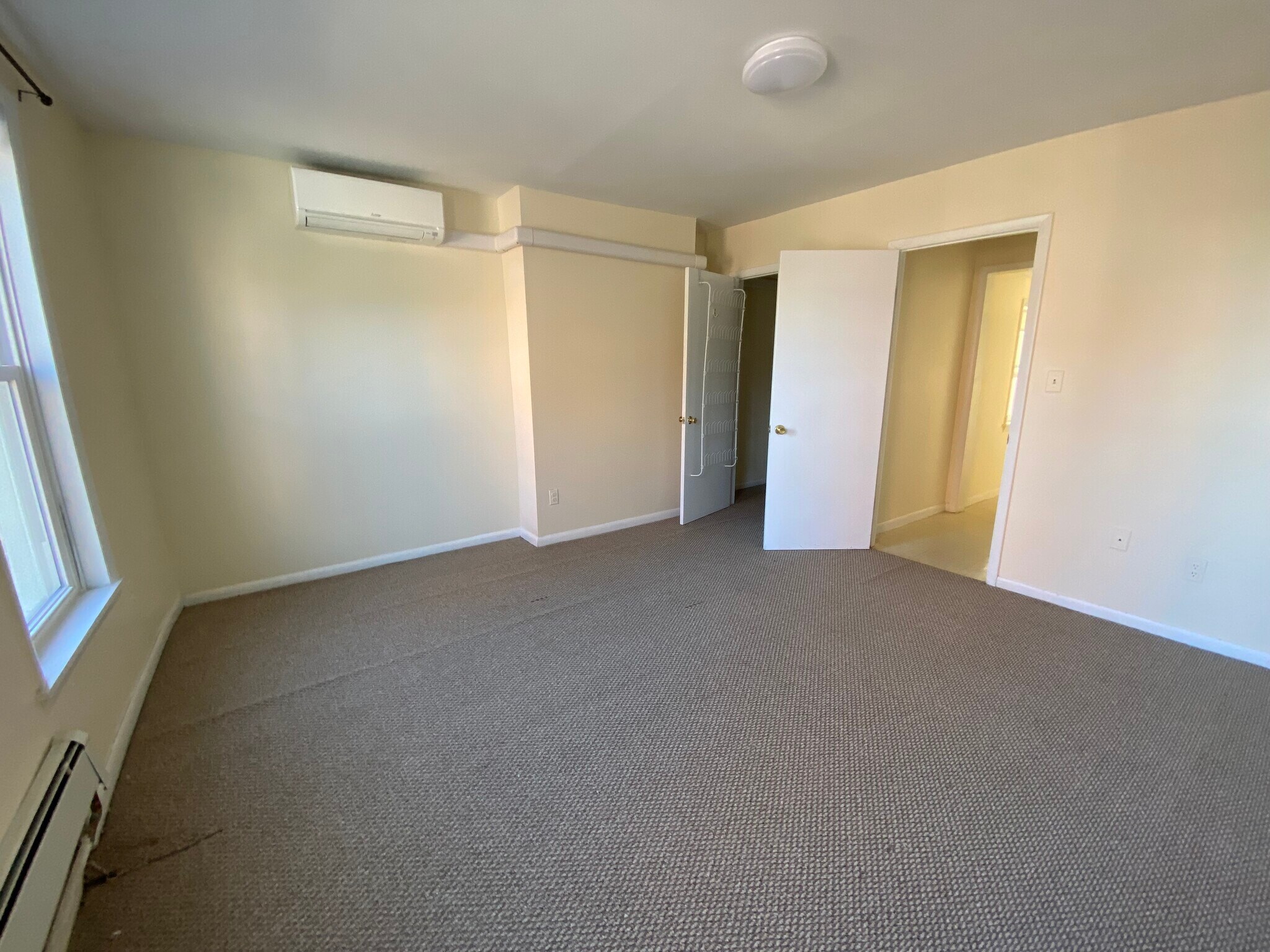 Bedroom - 1137 Light St
