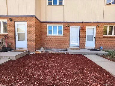 Building Photo - 103 Empire West Road