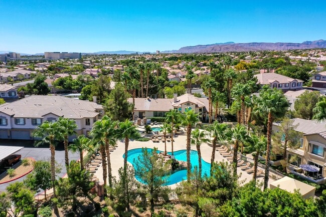 Building Photo - Carlisle at Summerlin