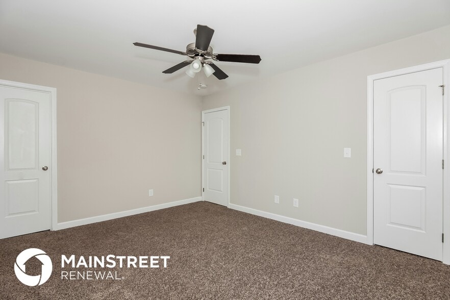 Building Photo - 388 Wood Ave