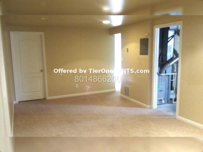 Building Photo - Charming 4-Bedroom Home with Hardwood Floo...