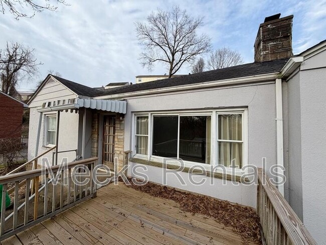 Building Photo - 1418 Ravinia Rd