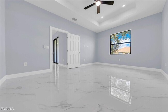 Building Photo - 3708 27th St SW