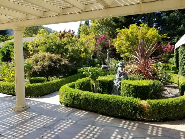 Building Photo - 5 Bed 4 Bath Gated Home In Alamo