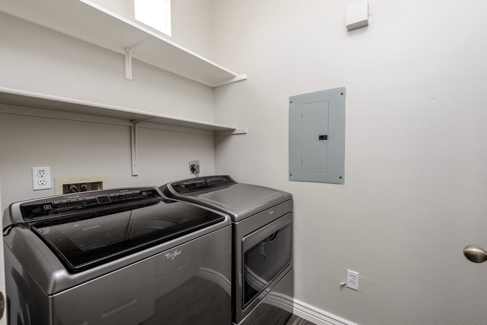 Building Photo - 9550 E Thunderbird Rd