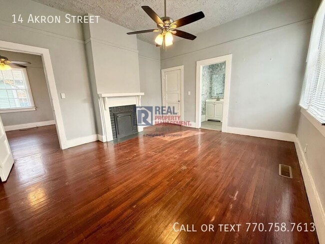 Building Photo - 14 Akron St