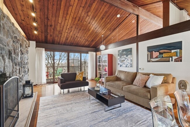 Building Photo - 16 Park Hill Terrace