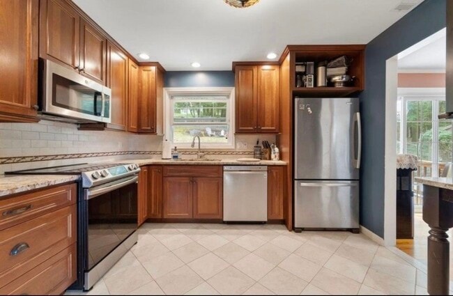 Building Photo - 3108 Cornell Ave