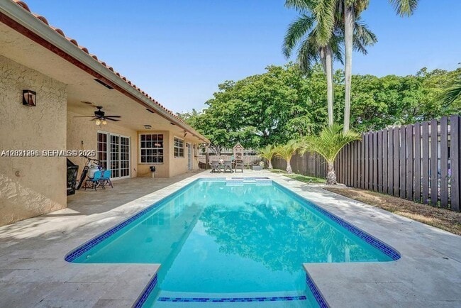 Building Photo - Northeast 214th Street, North Miami Beach, FL 33179 - 5 BR 4 BA single-family home