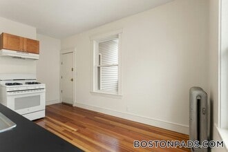 Building Photo - 20 Fairmount St