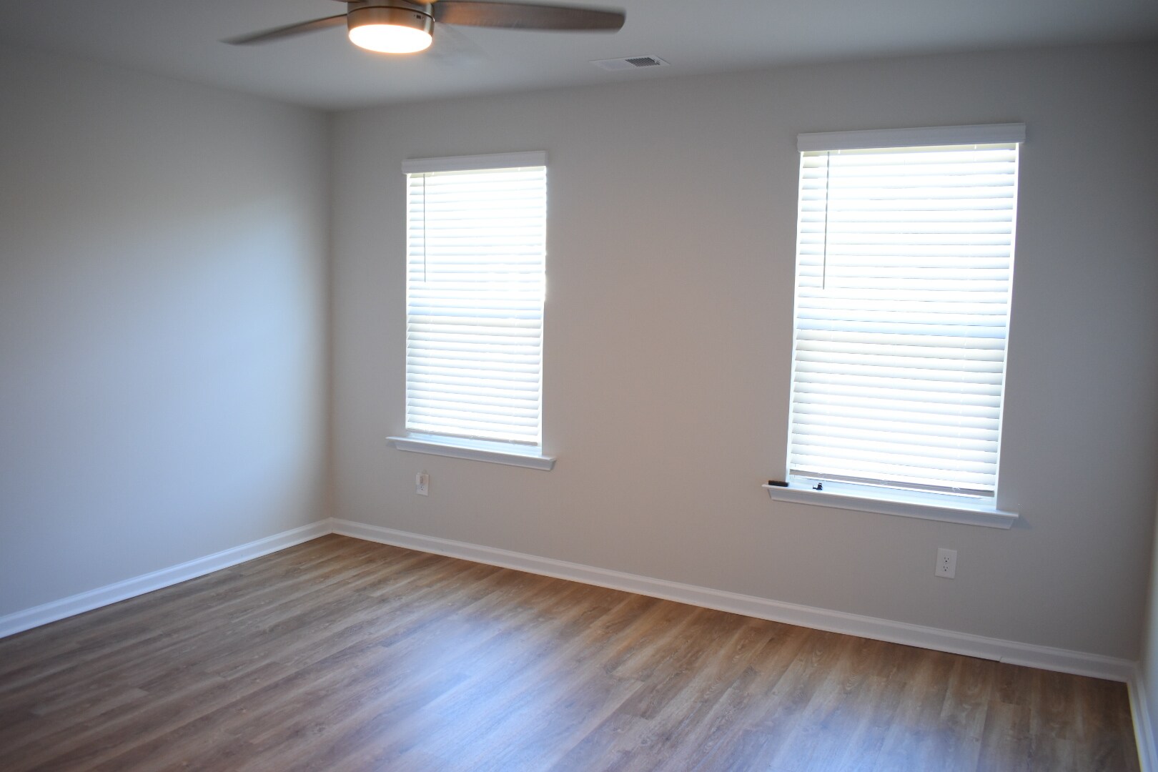 Building Photo - 1070 Clapboard Ln