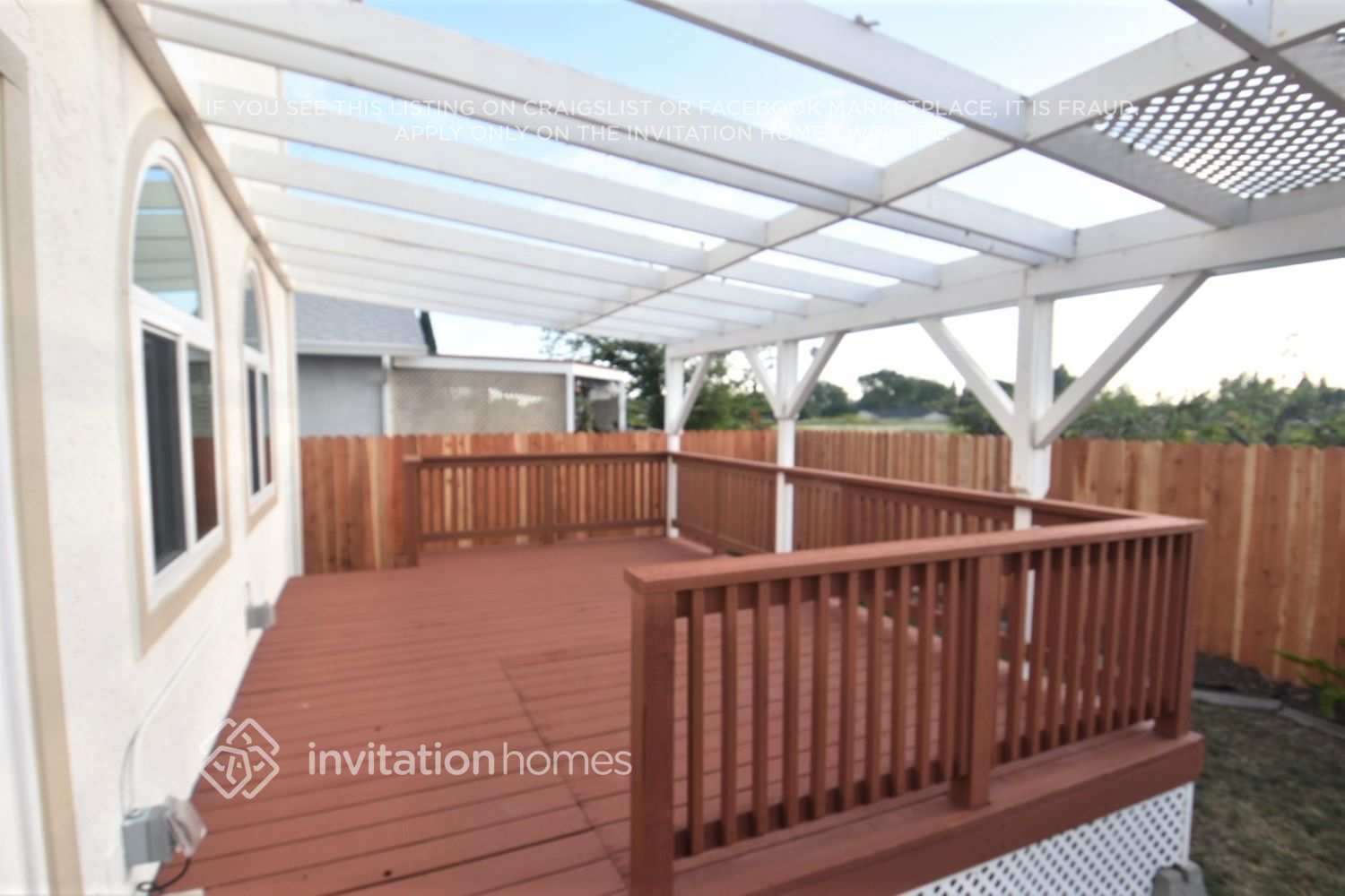 Building Photo - 1070 Silk Oak Dr