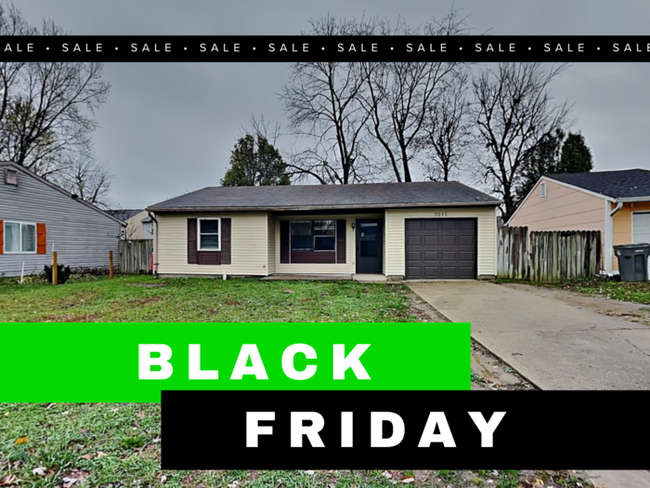 Primary Photo - Black Friday Special - 1 month FREE if mov...