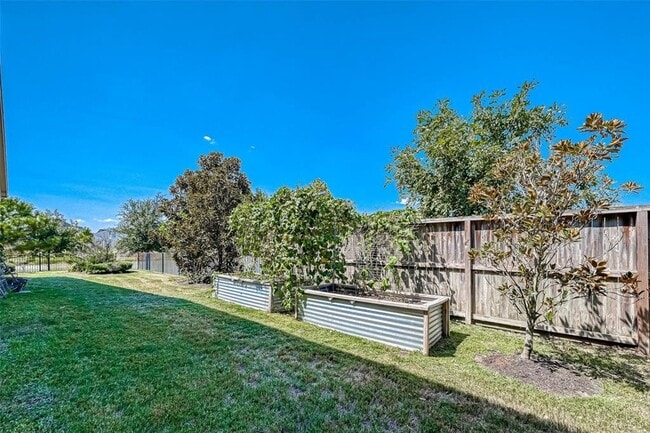Building Photo - 28214 Evergreen Cove Ln