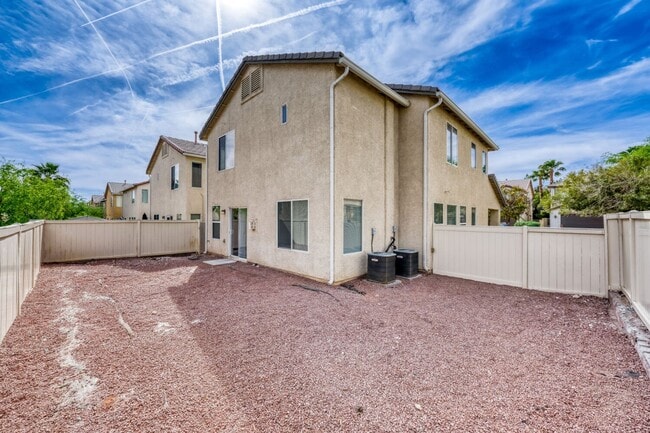 Building Photo - 2 Story 4 Bedroom Home In Henderson