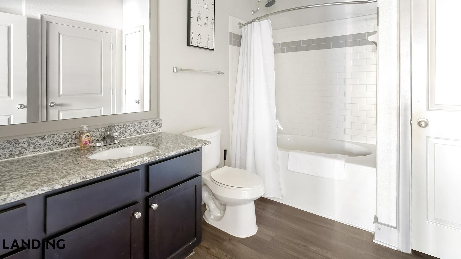 Building Photo - 18021 Kingsland Blvd