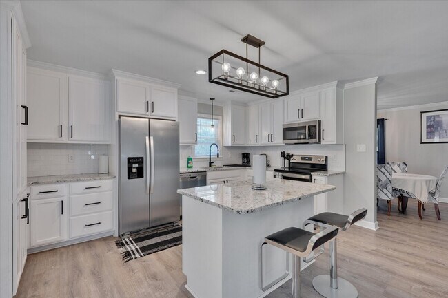 Building Photo - 1012 Glenco Rd