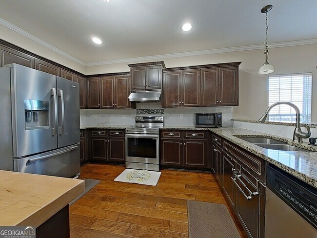 Building Photo - 3024 Margot Ln