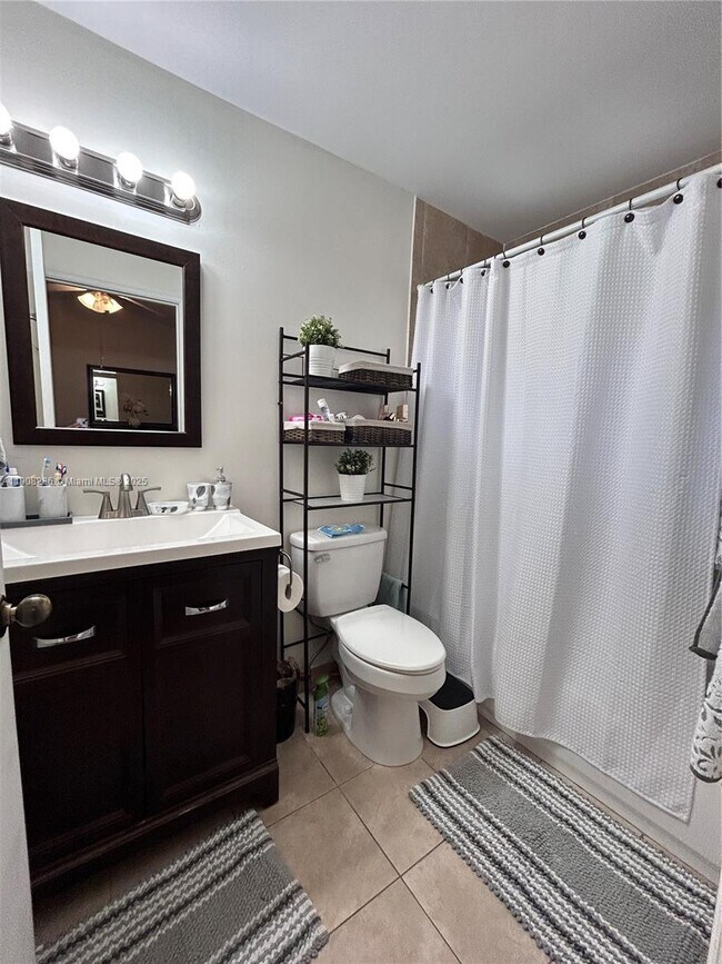 Building Photo - 8665 SW 152nd Ave