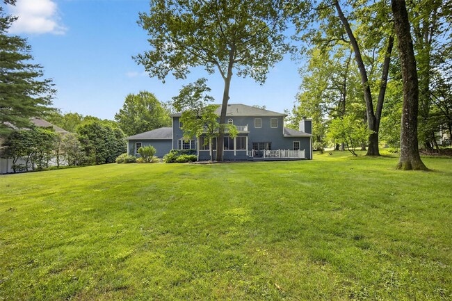 Building Photo - 92 Brook Hollow Dr