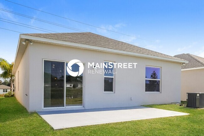 Building Photo - 3 Bedroom Pet-Friendly Home in DAVENPORT, ...
