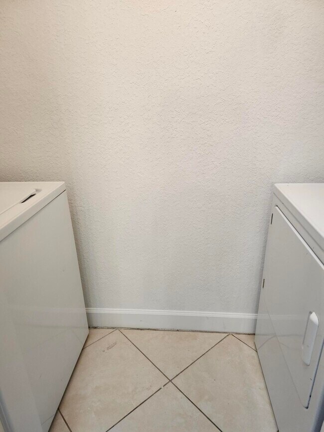 Building Photo - 1690 Renaissance Commons Blvd