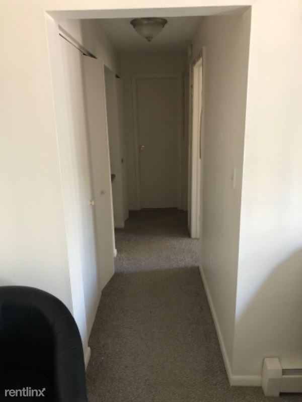 Building Photo - 2 br, 1.5 bath Condo - 1390 Golden Gate Blvd