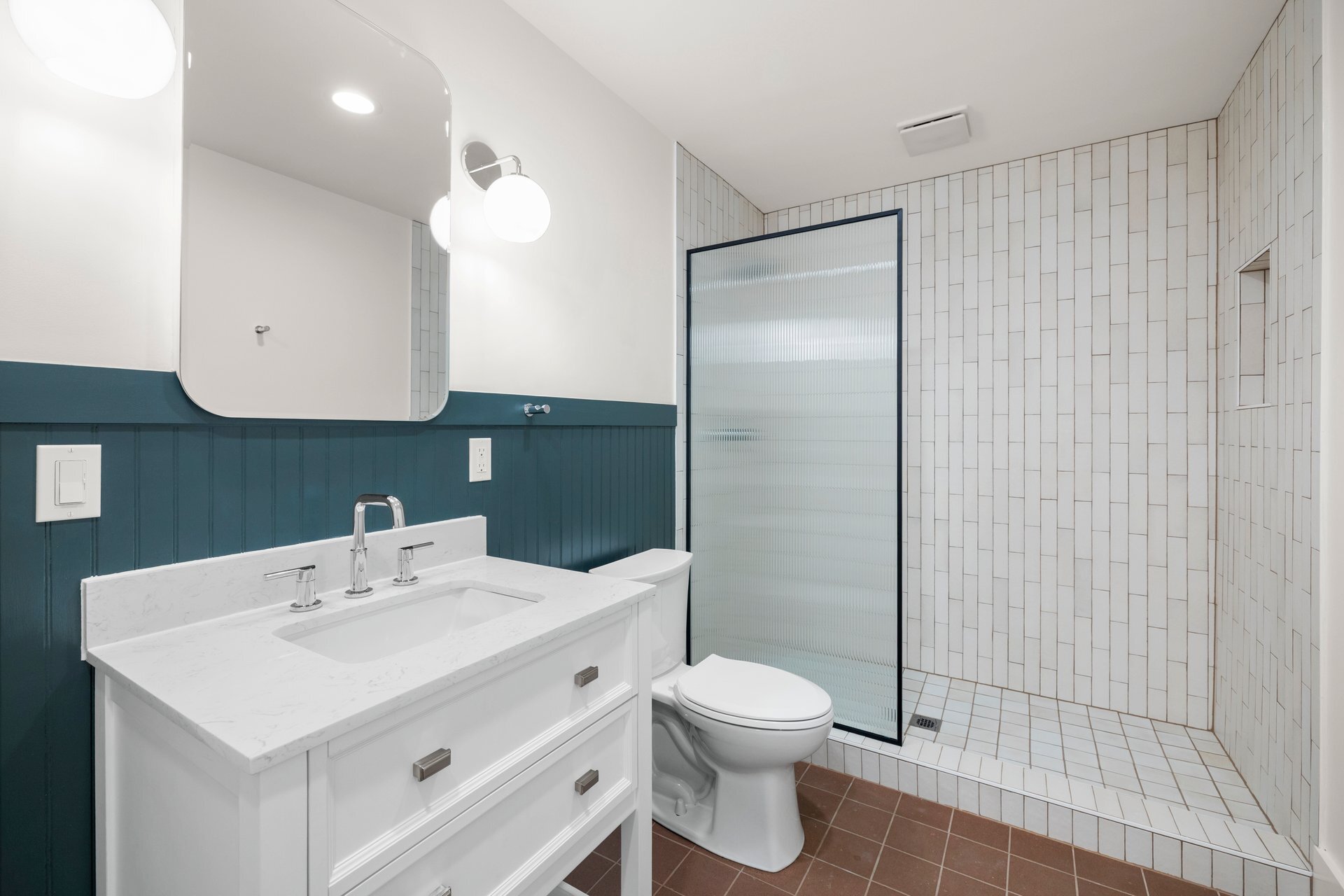 Building Photo - 2247 SE Brooklyn St