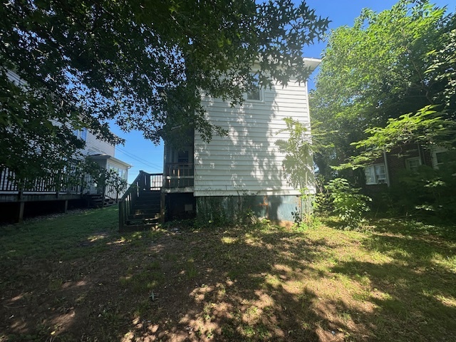 Building Photo - 1115 N Cameron Ave