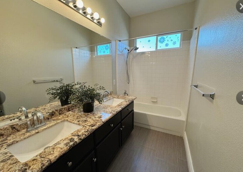 Bathroom - 9848 Sonora Bend Ave