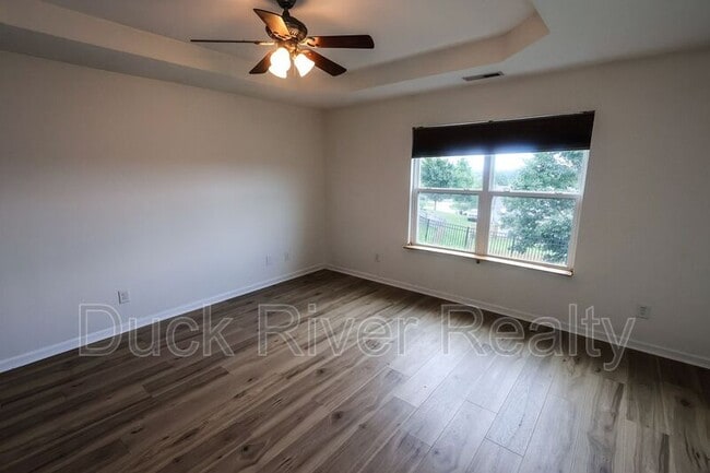 Building Photo - 2207 Carpenter Bee Dr