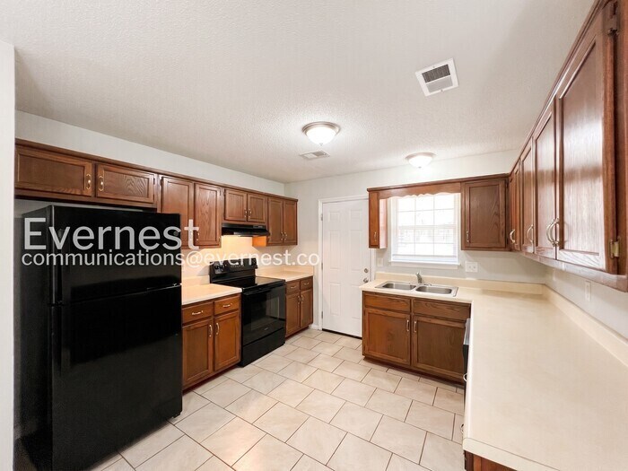 Building Photo - 9931 Adina Cove